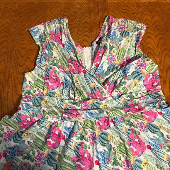 Retrolicious 50's Style Swing Dress in Multi-Color Cactus Print Sz 1X Pin-up - Picture 6 of 16